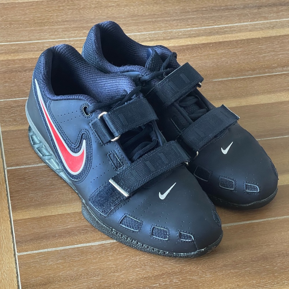 Nike Romaleos 2 - Obsidian Blue and Red